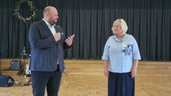 Jelgavas valstspilsētas domes priekšsēdētājs un Jelgavas tehnikuma direktore