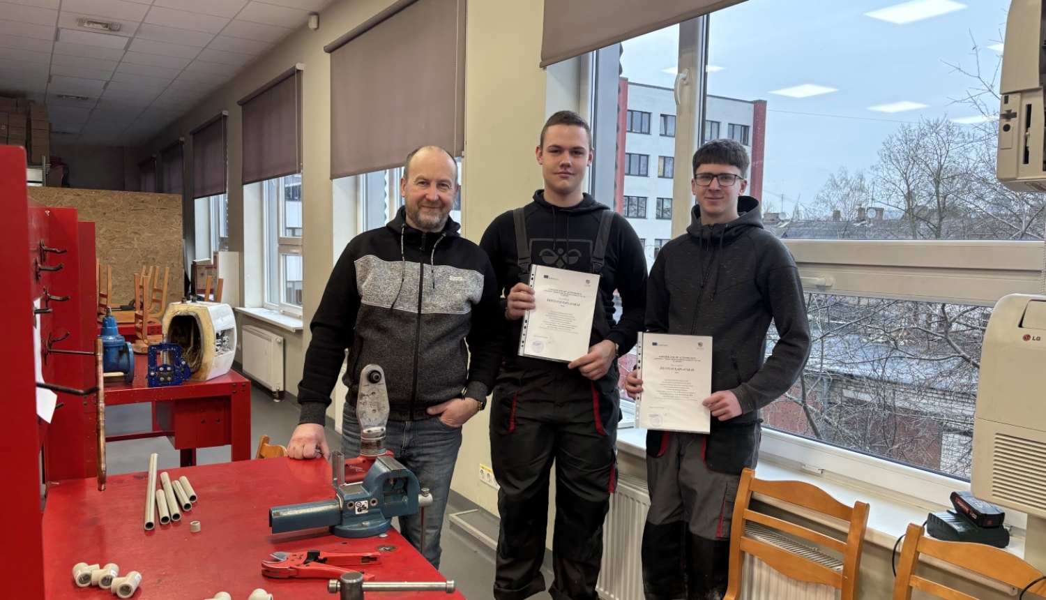 Studenti Jelgavas tehnikumā