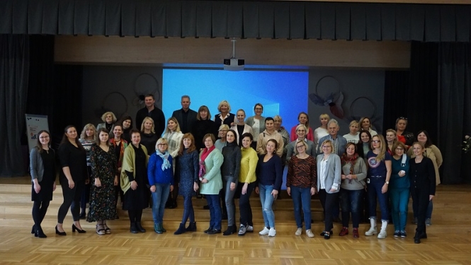 Efektīvas lasīšanas stratēģijas jauniešu izglītībā mācību studenti